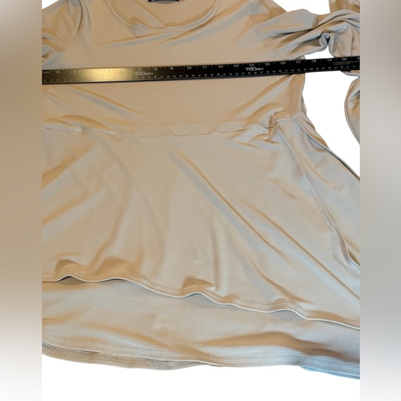 2 pc Sympli Dove Gray soft stretchy  comfort set, size 6& 8 (fit large though!) - Picture 5 of 10